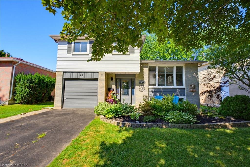 93 Winding Way, Brantford, ON, N3R 6A4
