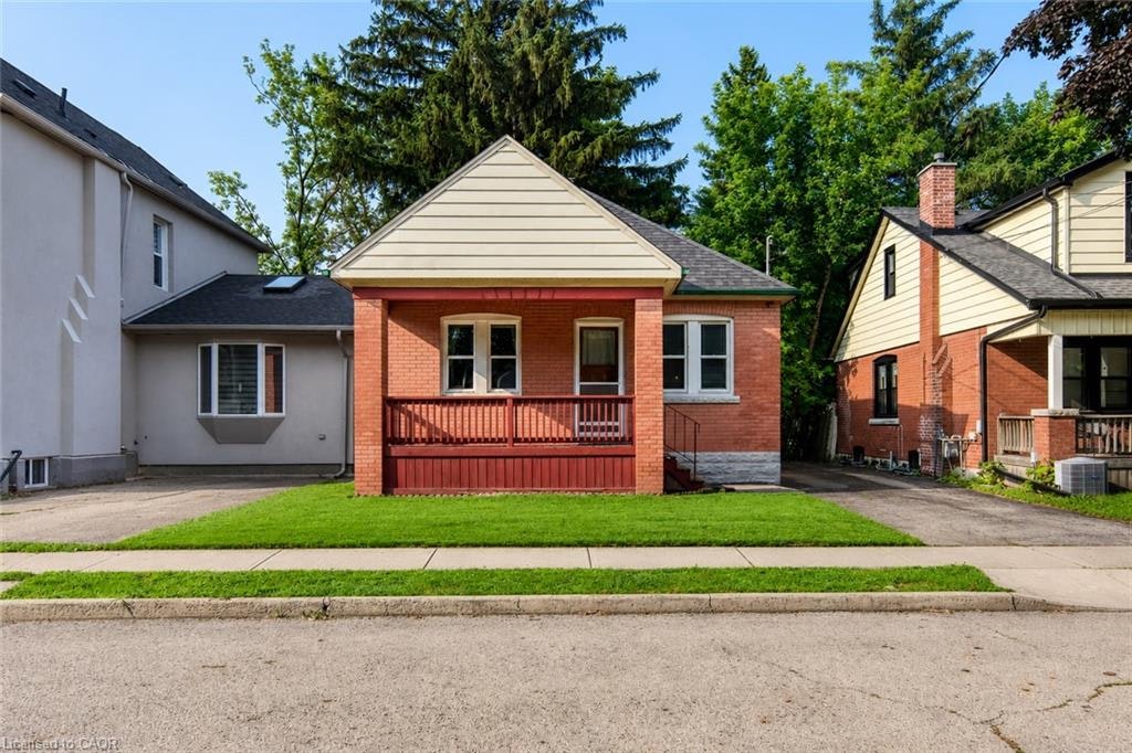 74 Royal Avenue, Hamilton, ON, L8S 2C5