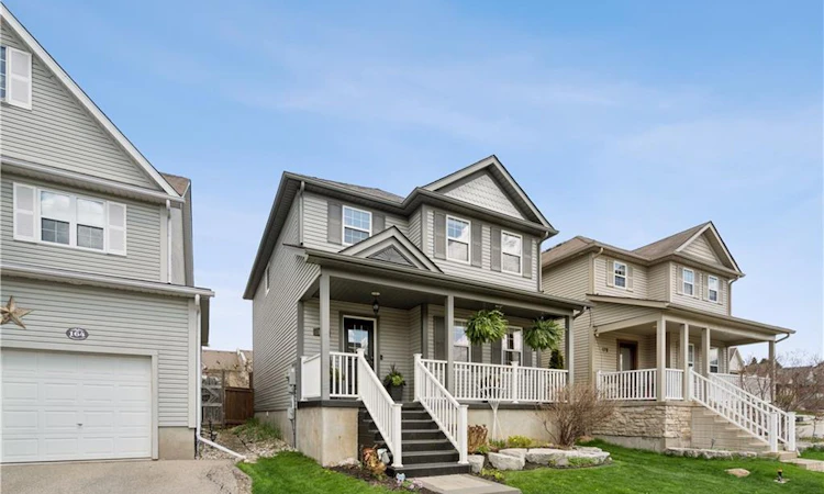 168 Hampson Crescent