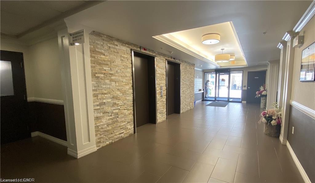 302-776 Laurelwood Drive, Waterloo, ON, N2V 0A8 - 46