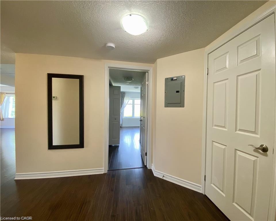 302-776 Laurelwood Drive, Waterloo, ON, N2V 0A8 - 3