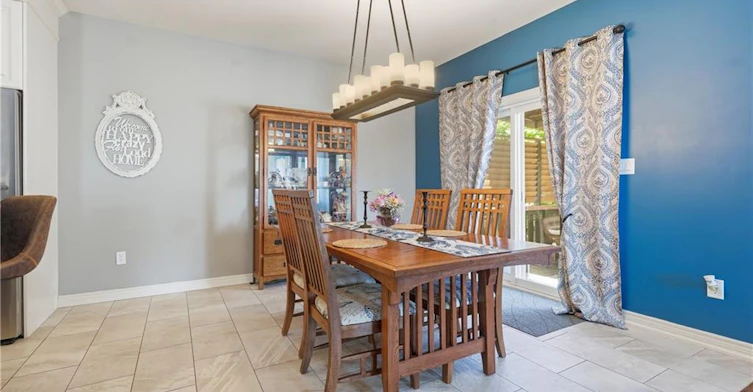 379 Michael Drive, Welland, ON, L3C 0A5 - 8