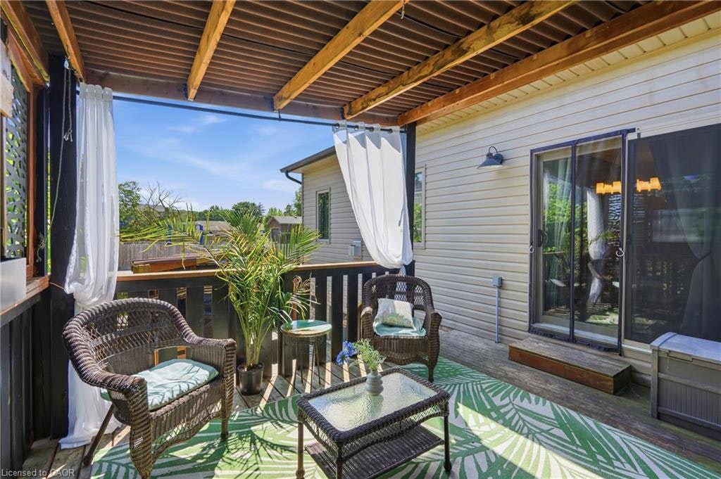 379 Michael Drive, Welland, ON, L3C 0A5 - 18