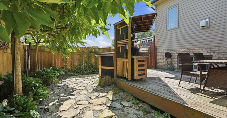 379 Michael Drive, Welland, ON, L3C 0A5 - 20