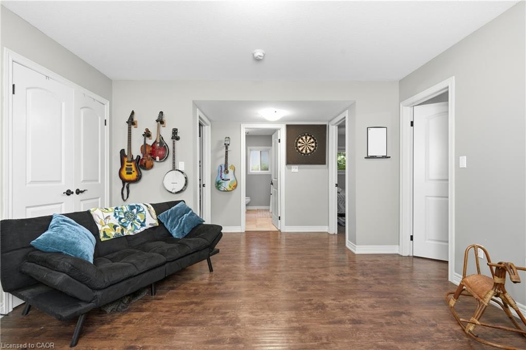 379 Michael Drive, Welland, ON, L3C 0A5 - 13