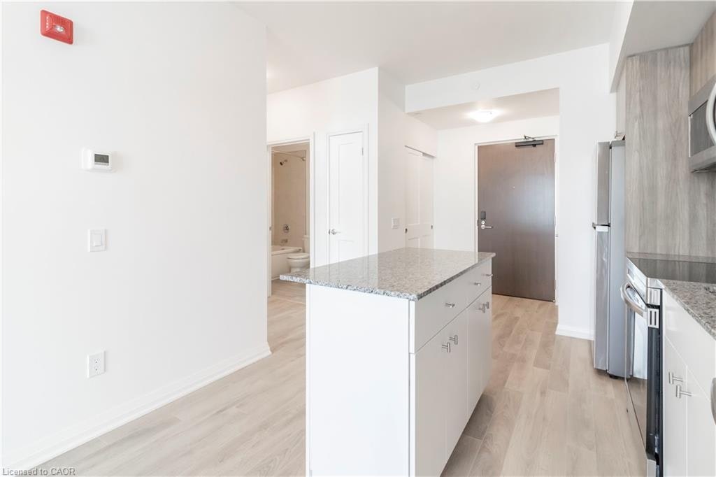 211-101 Golden Eagle Road, Waterloo, ON, N2V 1C3 - 10