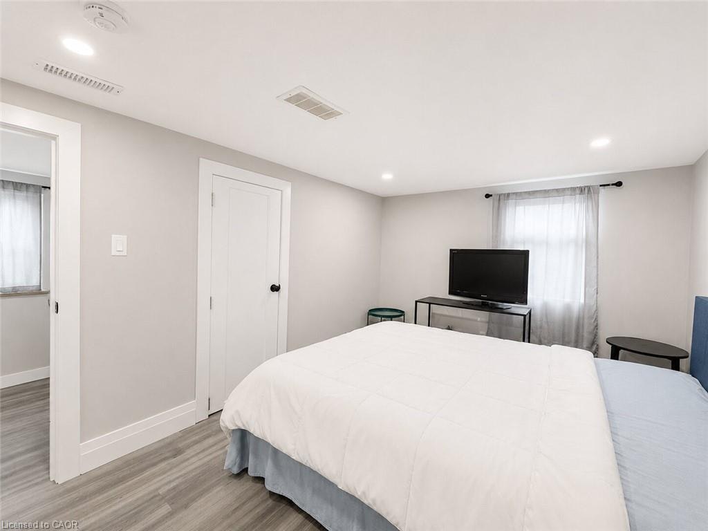 Lower-36 West 1st Street, Hamilton, ON, L9C 3B8 - 5