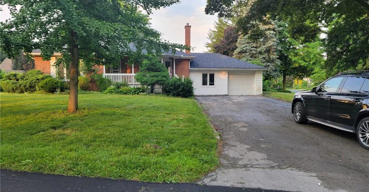 Main-58 Joanne Court, Hamilton, ON, L9G 1B1