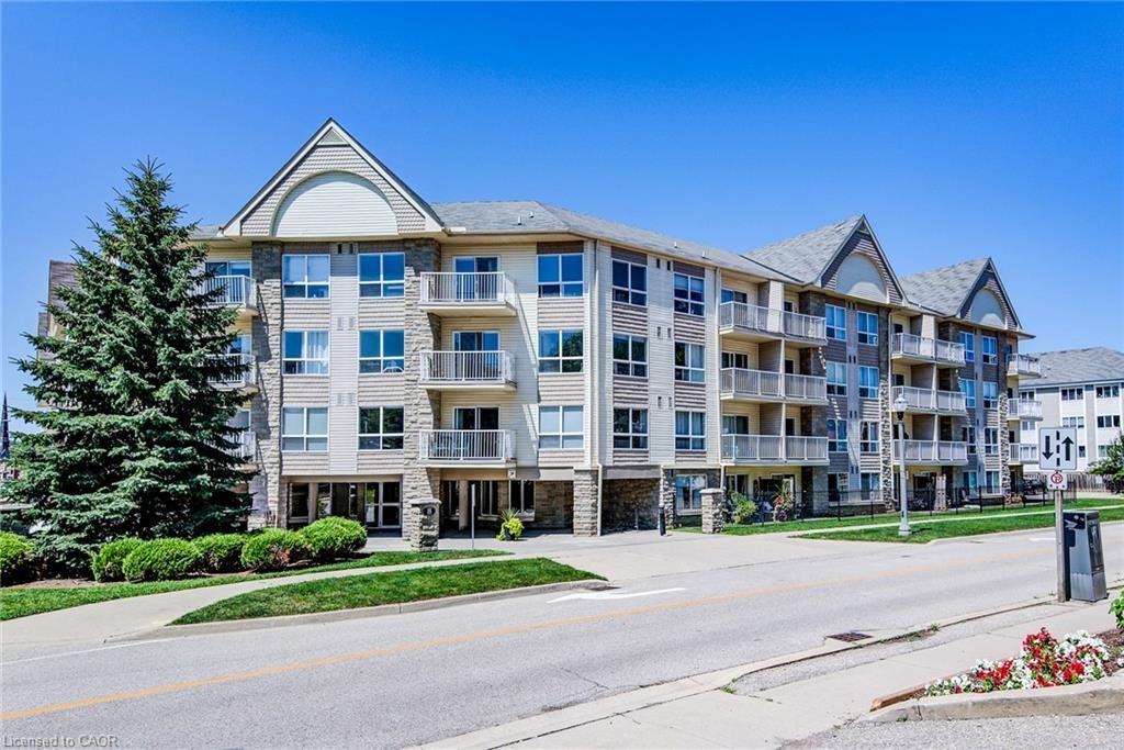 118-8 Harris Street, Cambridge, ON, N1R 8R1