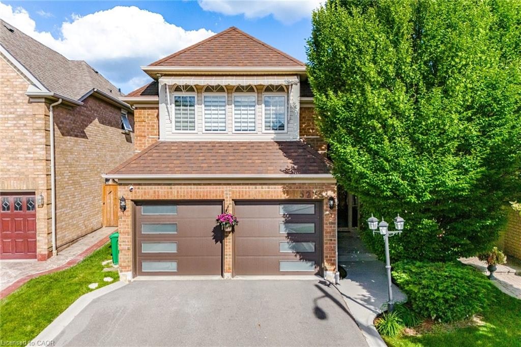5275 Ruperts Gate Drive, Mississauga, ON, L5M 5W3