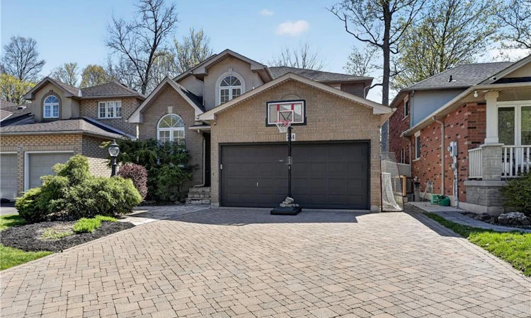 734 Brigadoon Drive