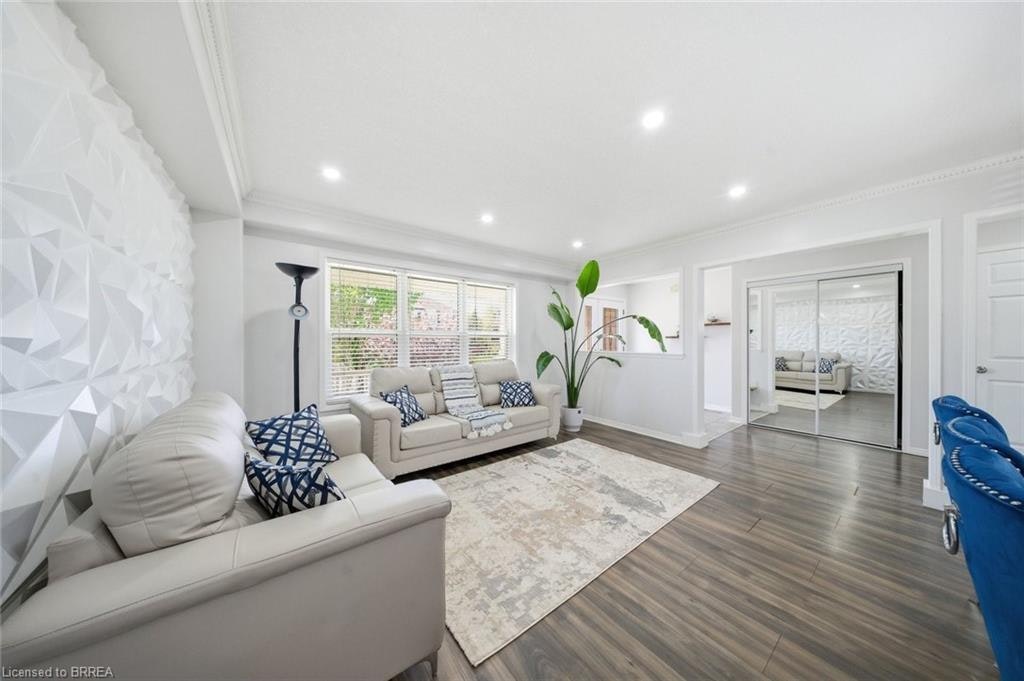 Upper-20 Webb Avenue, Brantford, ON, N3T 6S5 - 9