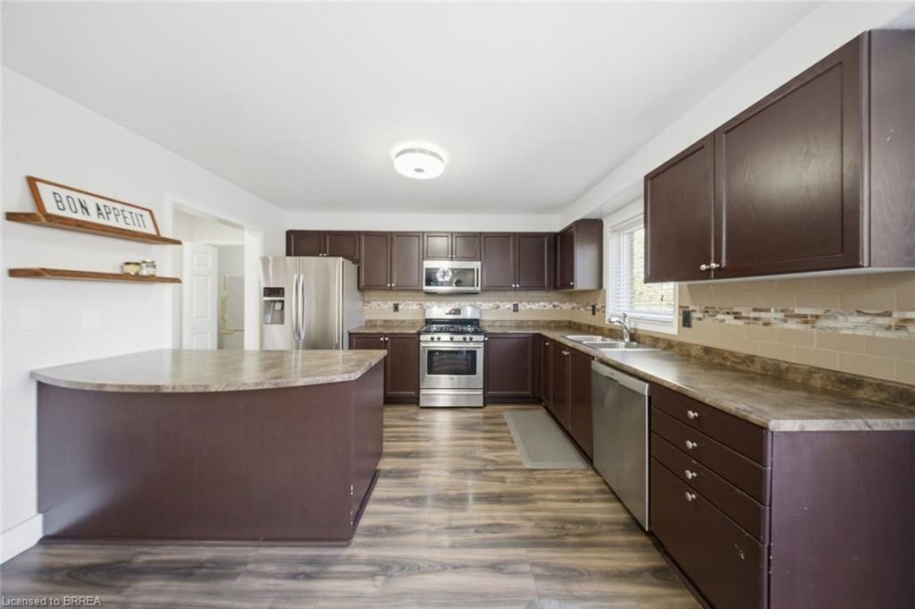 Upper-20 Webb Avenue, Brantford, ON, N3T 6S5 - 13