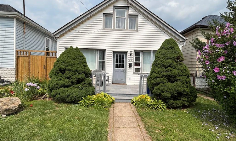 49 Highland Avenue
