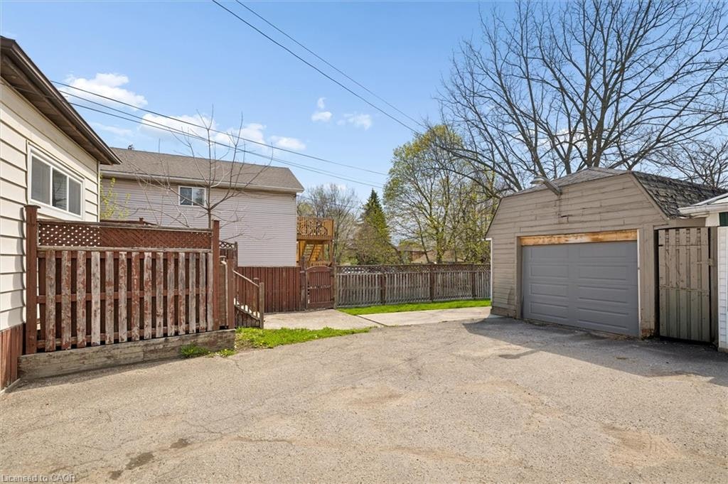 367 Victoria Street S, Kitchener, ON, N2M 3A4 - 26