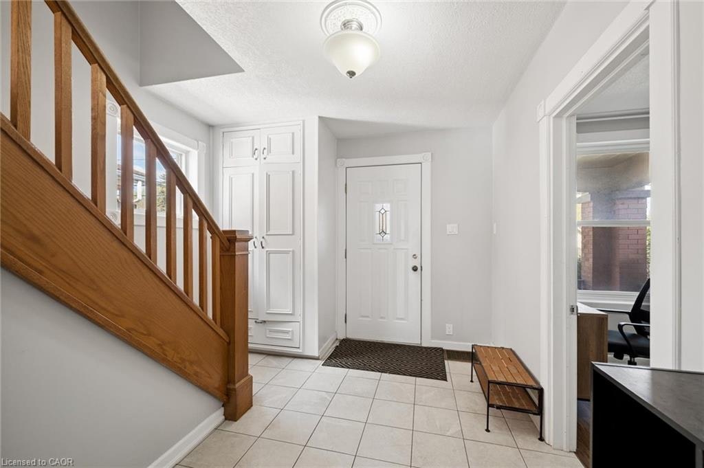 367 Victoria Street S, Kitchener, ON, N2M 3A4 - 5