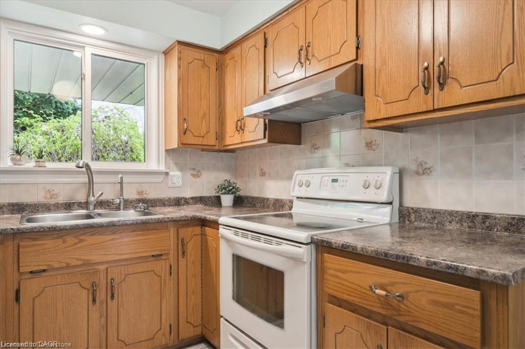 Upper-47 Claycroft Crescent, Kitchener, ON, N2N 2R6 - 14