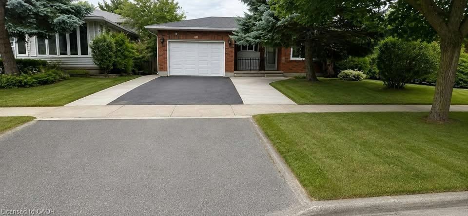 Upper-47 Claycroft Crescent, Kitchener, ON, N2N 2R6