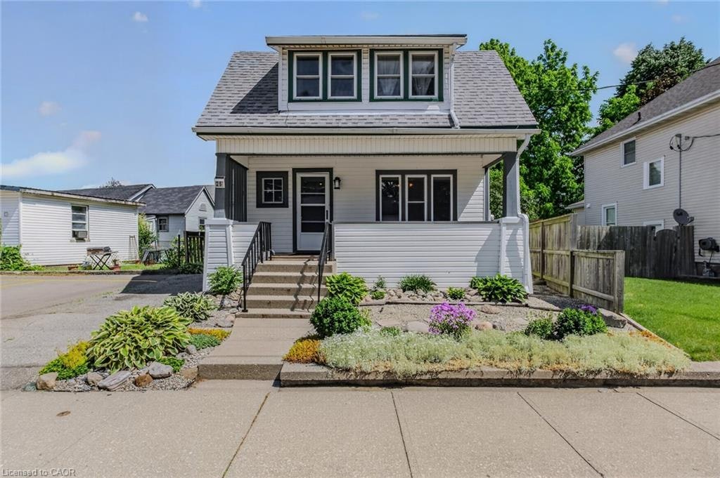 25 North Main Street, Norfolk County, ON, N3Y 2M1