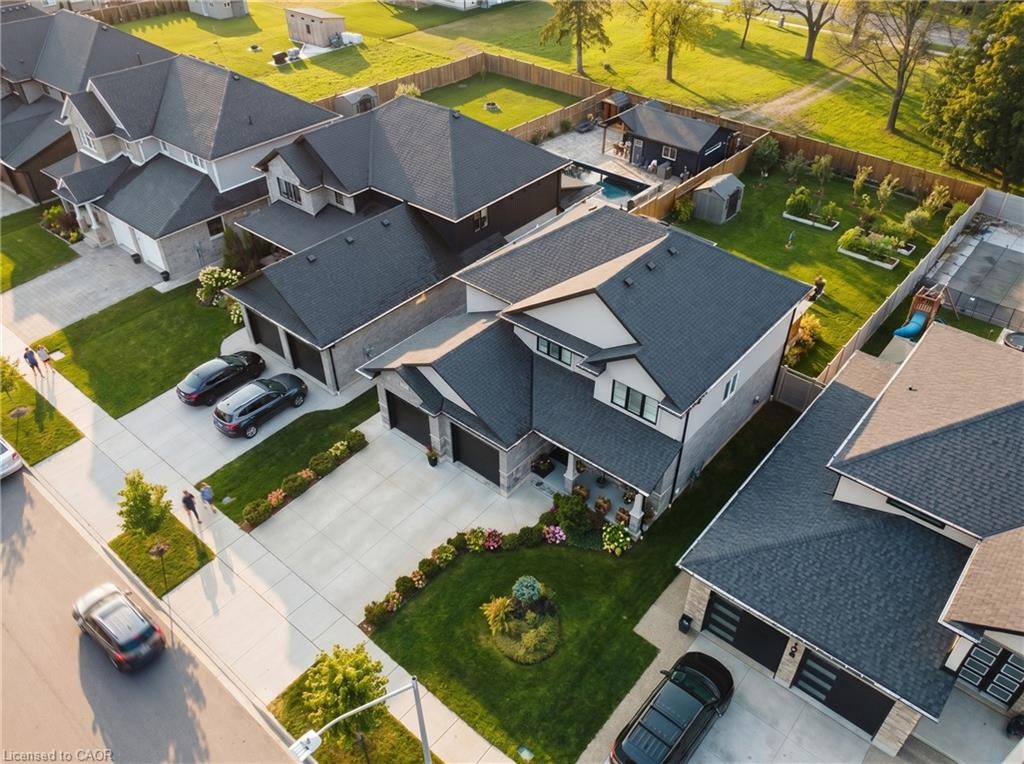 104 Thames Springs Crescent, Kintore, ON, N0M 2M0