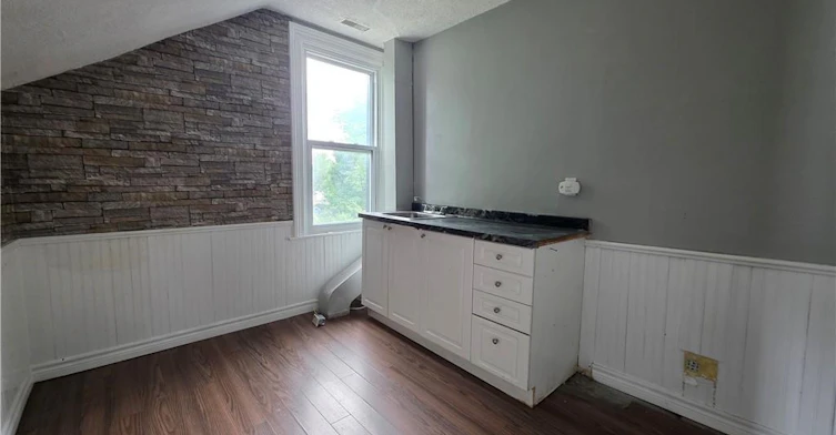 109 Sydenham Street, Brantford, ON, N3R 3Y7 - 22