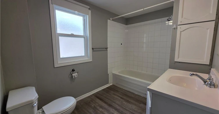 109 Sydenham Street, Brantford, ON, N3R 3Y7 - 10