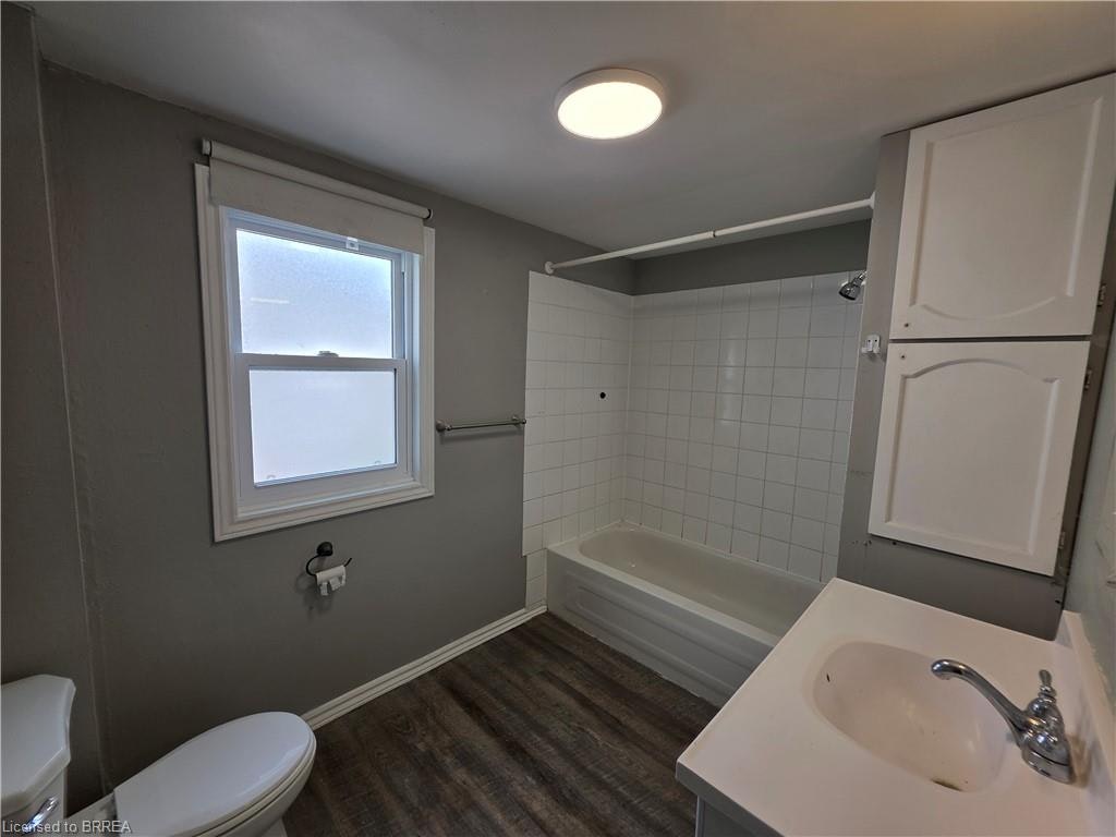 109 Sydenham Street, Brantford, ON, N3R 3Y7 - 12