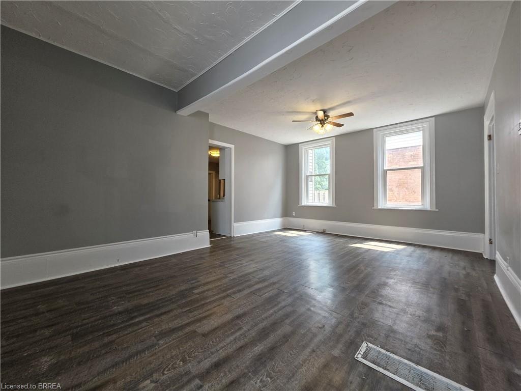 109 Sydenham Street, Brantford, ON, N3R 3Y7 - 3