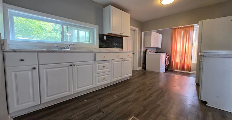 109 Sydenham Street, Brantford, ON, N3R 3Y7 - 9