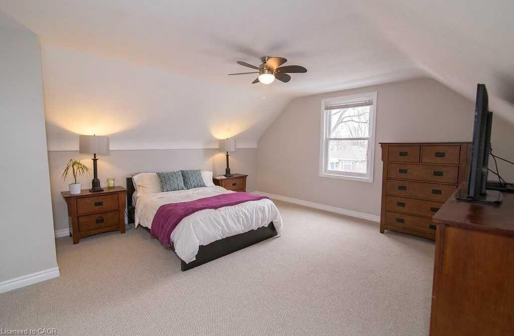 2 Aintree Court, Hamilton, ON, L8K 4R9 - 18