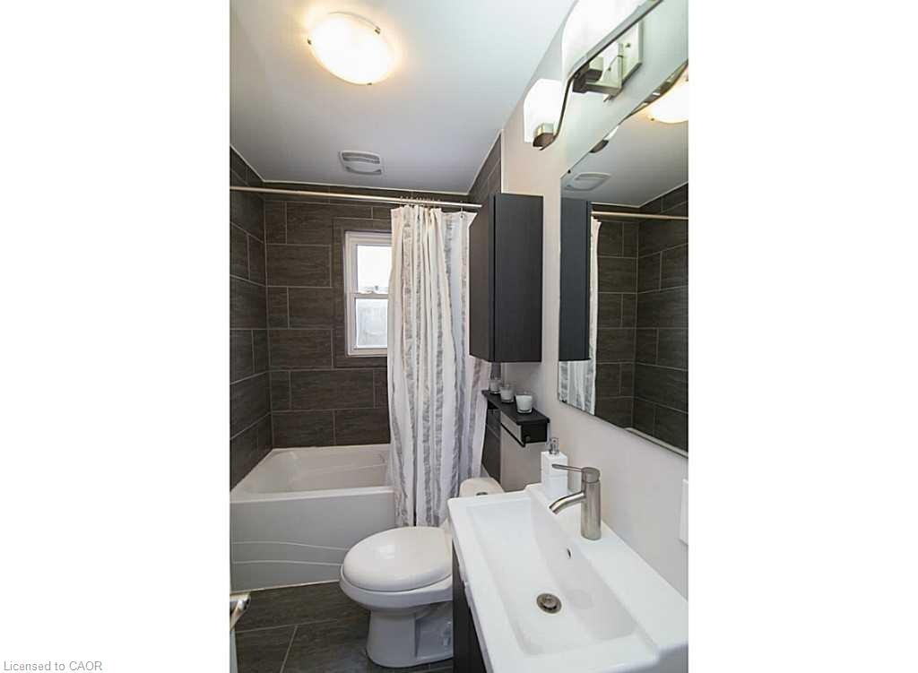 2 Aintree Court, Hamilton, ON, L8K 4R9 - 15