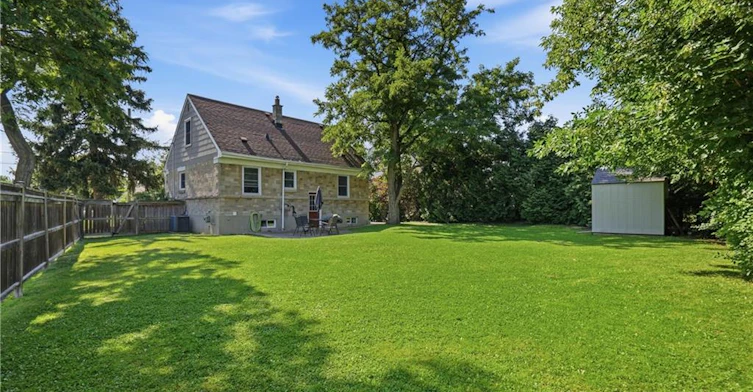 2 Aintree Court, Hamilton, ON, L8K 4R9 - 27