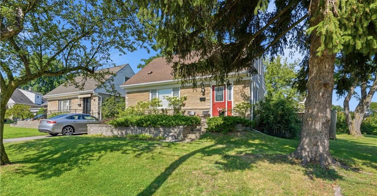 2 Aintree Court, Hamilton, ON, L8K 4R9 - 3