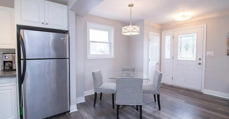 2 Aintree Court, Hamilton, ON, L8K 4R9 - 9