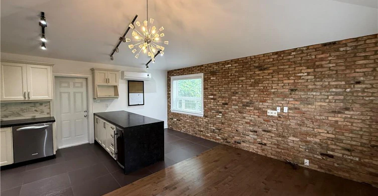 4-52 Cameron Avenue, Toronto, ON, M6M 1R2 - 6
