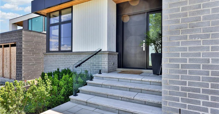 70 Upper Mount Albion Road, Hamilton, ON, L8J 2S1 - 3