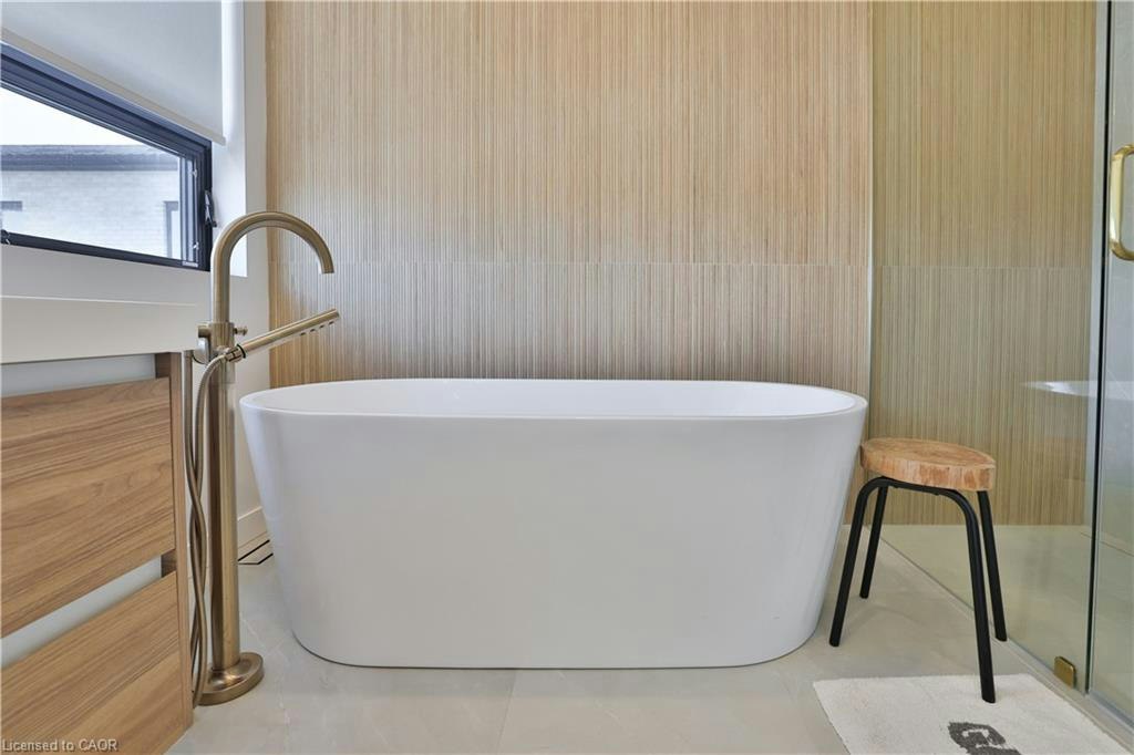 70 Upper Mount Albion Road, Hamilton, ON, L8J 2S1 - 20