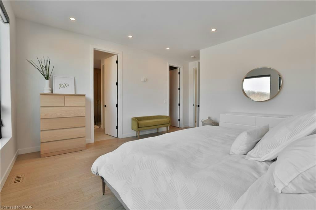 70 Upper Mount Albion Road, Hamilton, ON, L8J 2S1 - 17