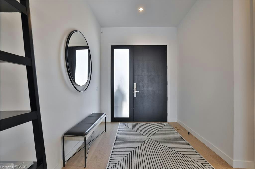 70 Upper Mount Albion Road, Hamilton, ON, L8J 2S1 - 4