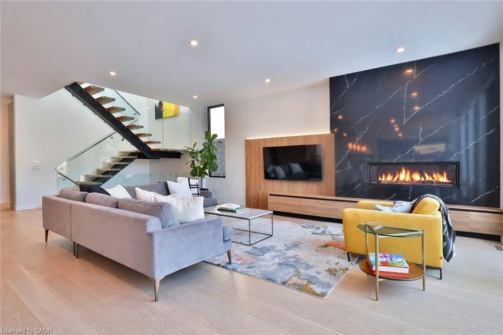 70 Upper Mount Albion Road, Hamilton, ON, L8J 2S1 - 7