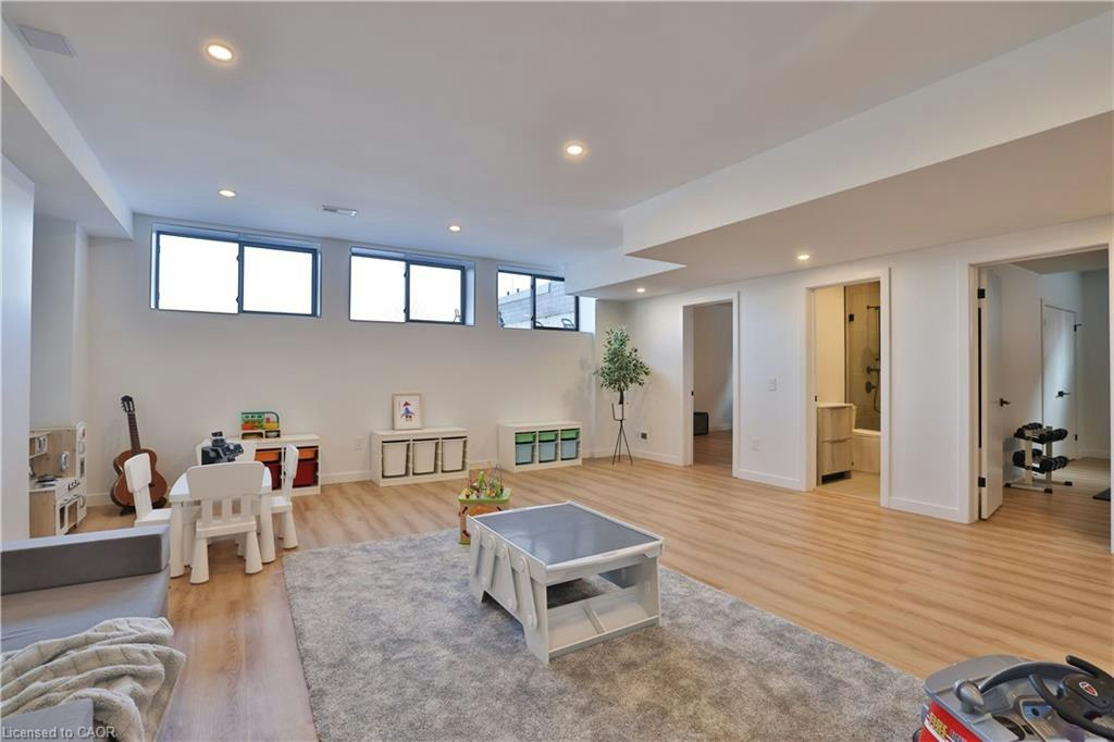 70 Upper Mount Albion Road, Hamilton, ON, L8J 2S1 - 36