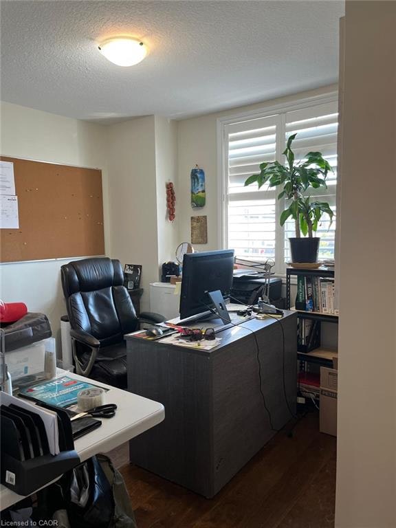 1367 Upper Paradise Road, Hamilton, ON, L9B 0C2 - 3