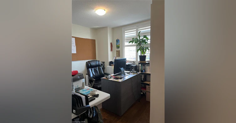 1367 Upper Paradise Road, Hamilton, ON, L9B 0C2 - 3