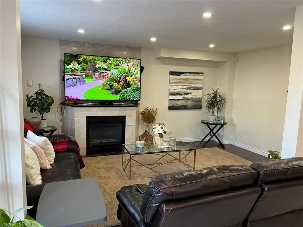 1367 Upper Paradise Road, Hamilton, ON, L9B 0C2 - 8