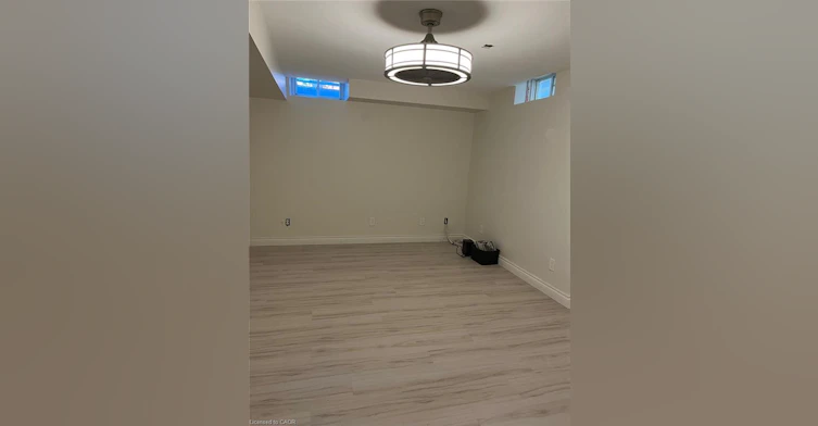 1367 Upper Paradise Road, Hamilton, ON, L9B 0C2 - 12