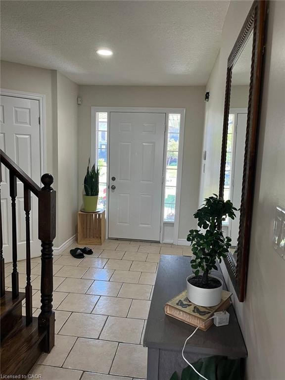 1367 Upper Paradise Road, Hamilton, ON, L9B 0C2 - 2