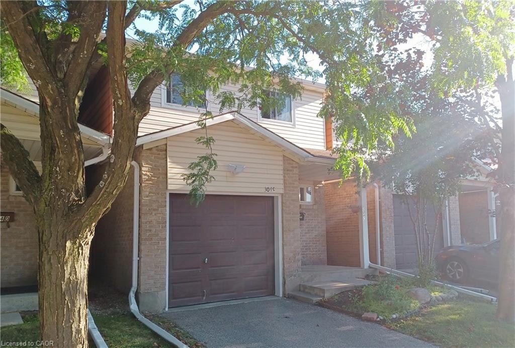 C-304 Bluevale Street N, Waterloo, ON, N2G 3X5