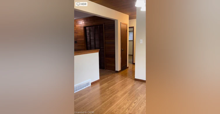 Upper-48 Austin Drive, Waterloo, ON, N2L 3Y3 - 7