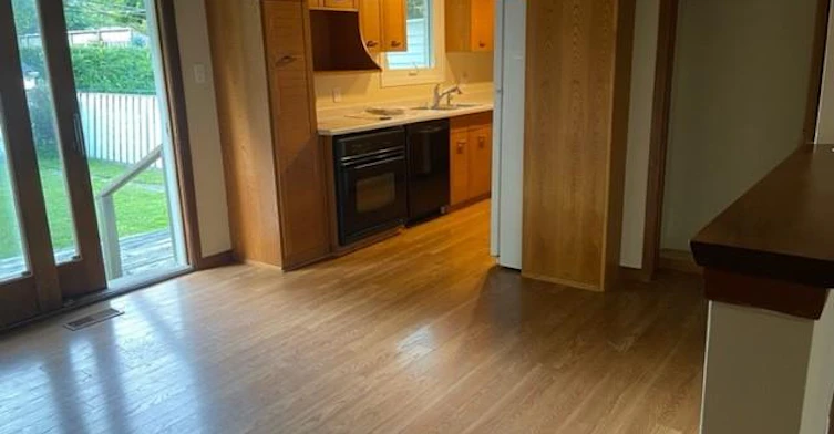 Upper-48 Austin Drive, Waterloo, ON, N2L 3Y3 - 3