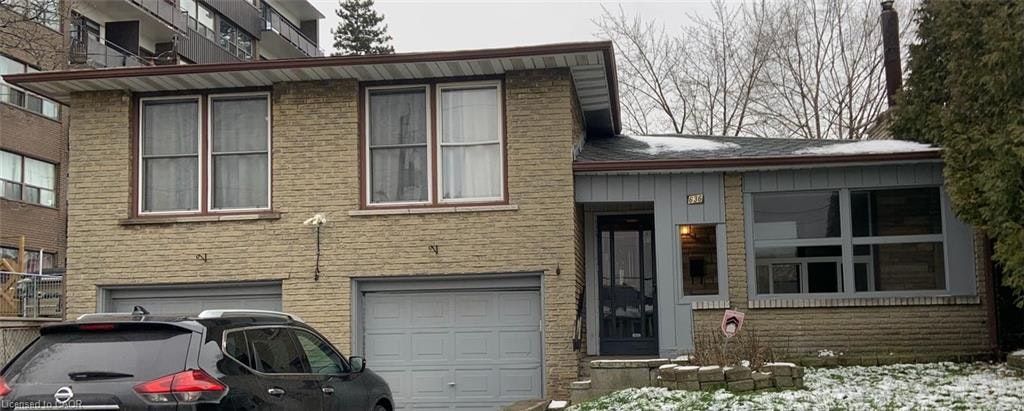 UPPER-636 Mohawk Road E, Hamilton, ON, L8V 2K1